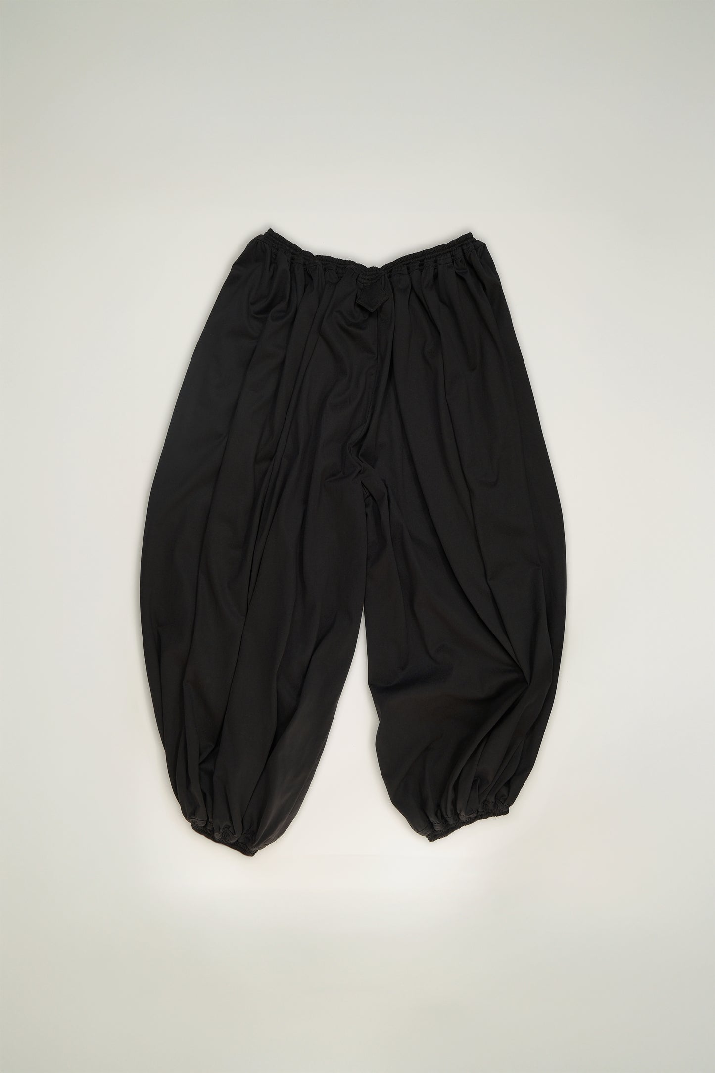 enzo pants in black